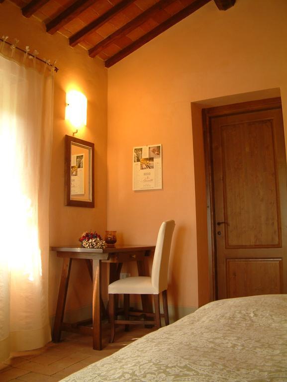 أنغياري Locanda Del Viandante B&B الغرفة الصورة